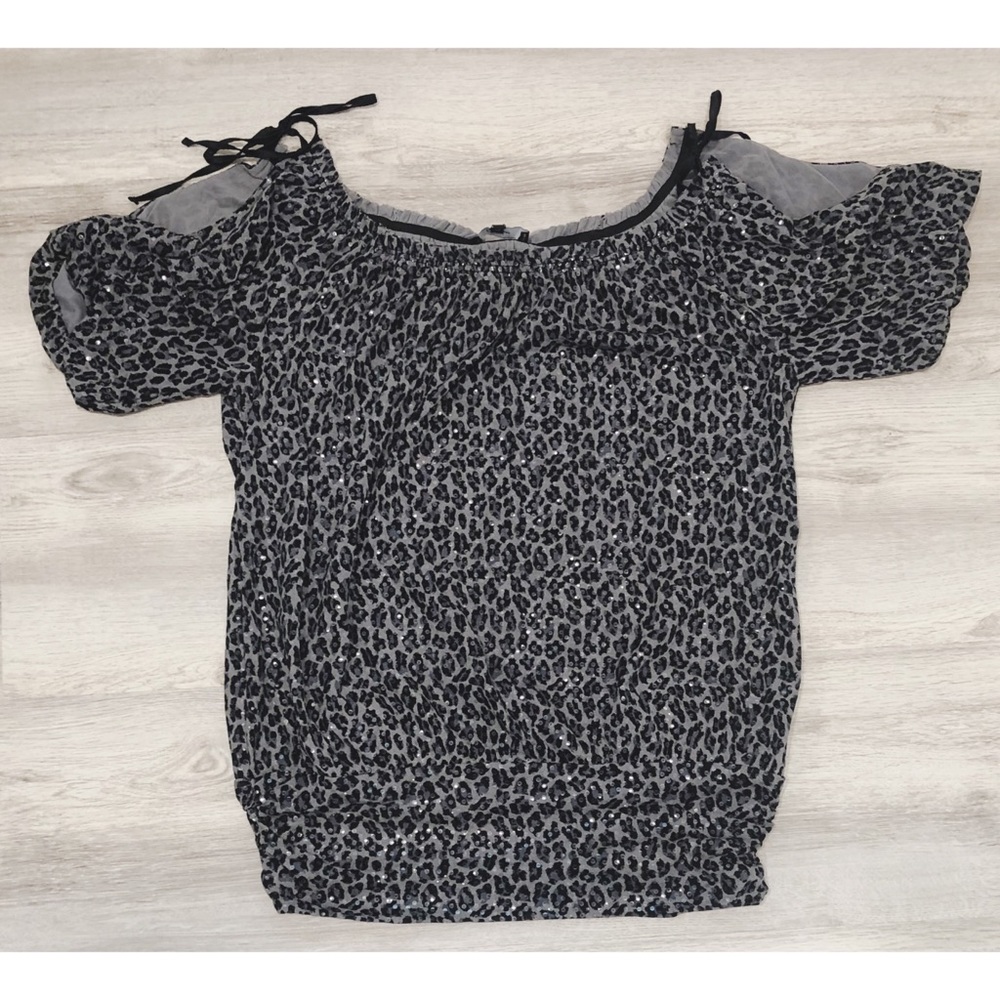 Express Open Shoulder Leopard Print Top